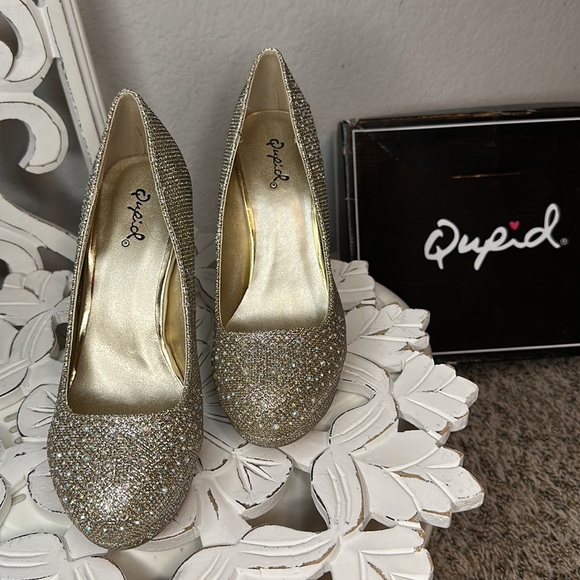 Round Toe champagne Glitter Mesh Rhinestone Studded Low Platform Pump Heel ✨ - Picture 10 of 12